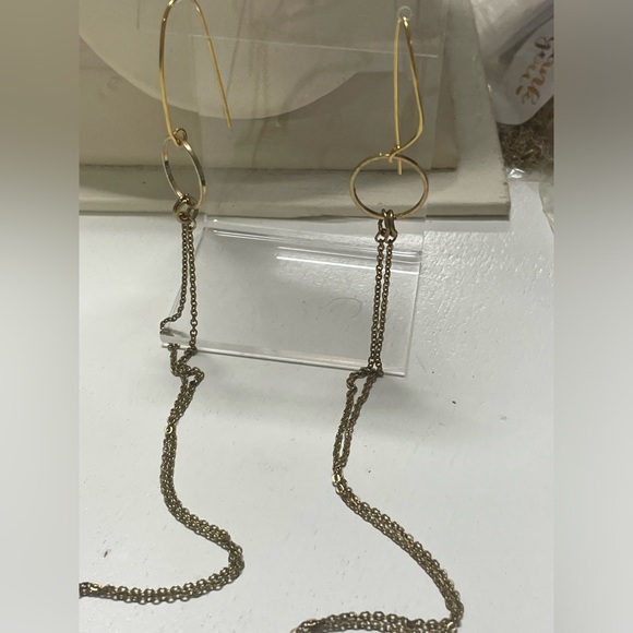Gold tone circle drop multi chain dangle ear-wires DESIGNED BY LAWANNA MOLSBEE - Picture 3 of 6